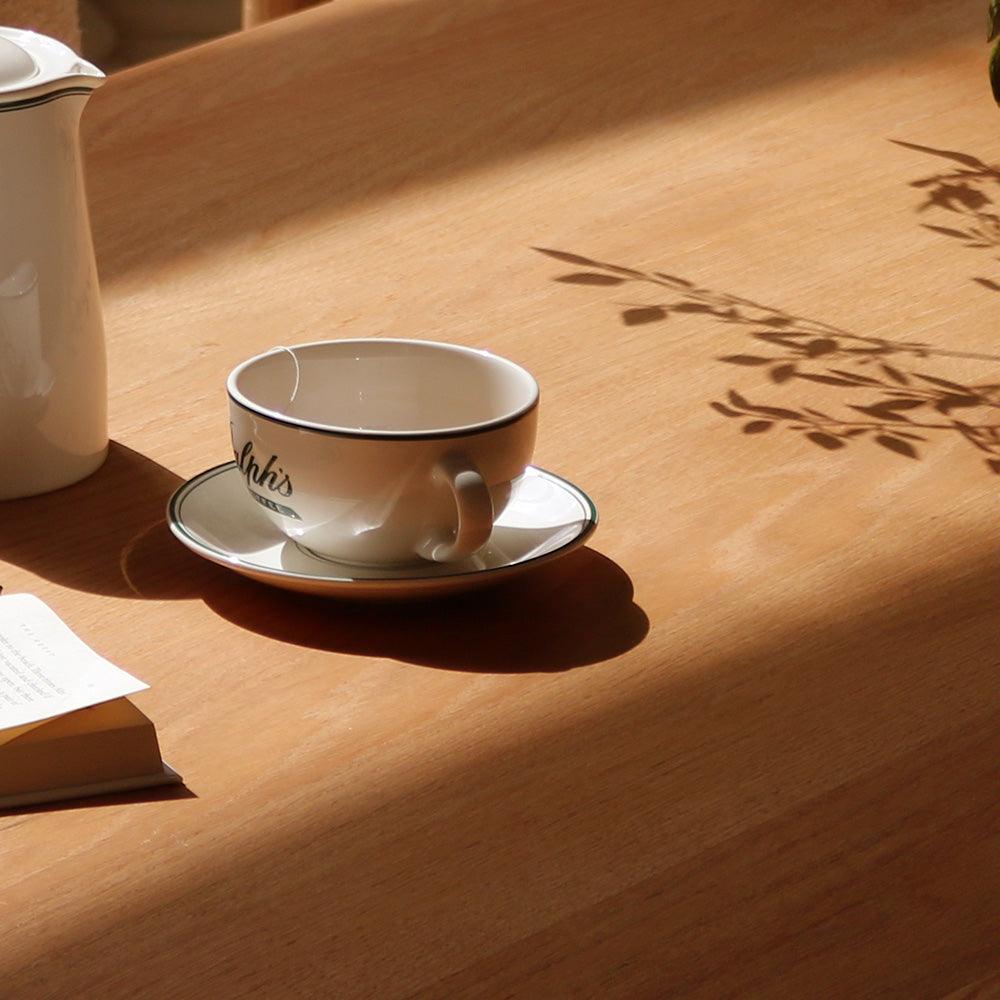Round Topa Topa Dining Table - Warm Oak
