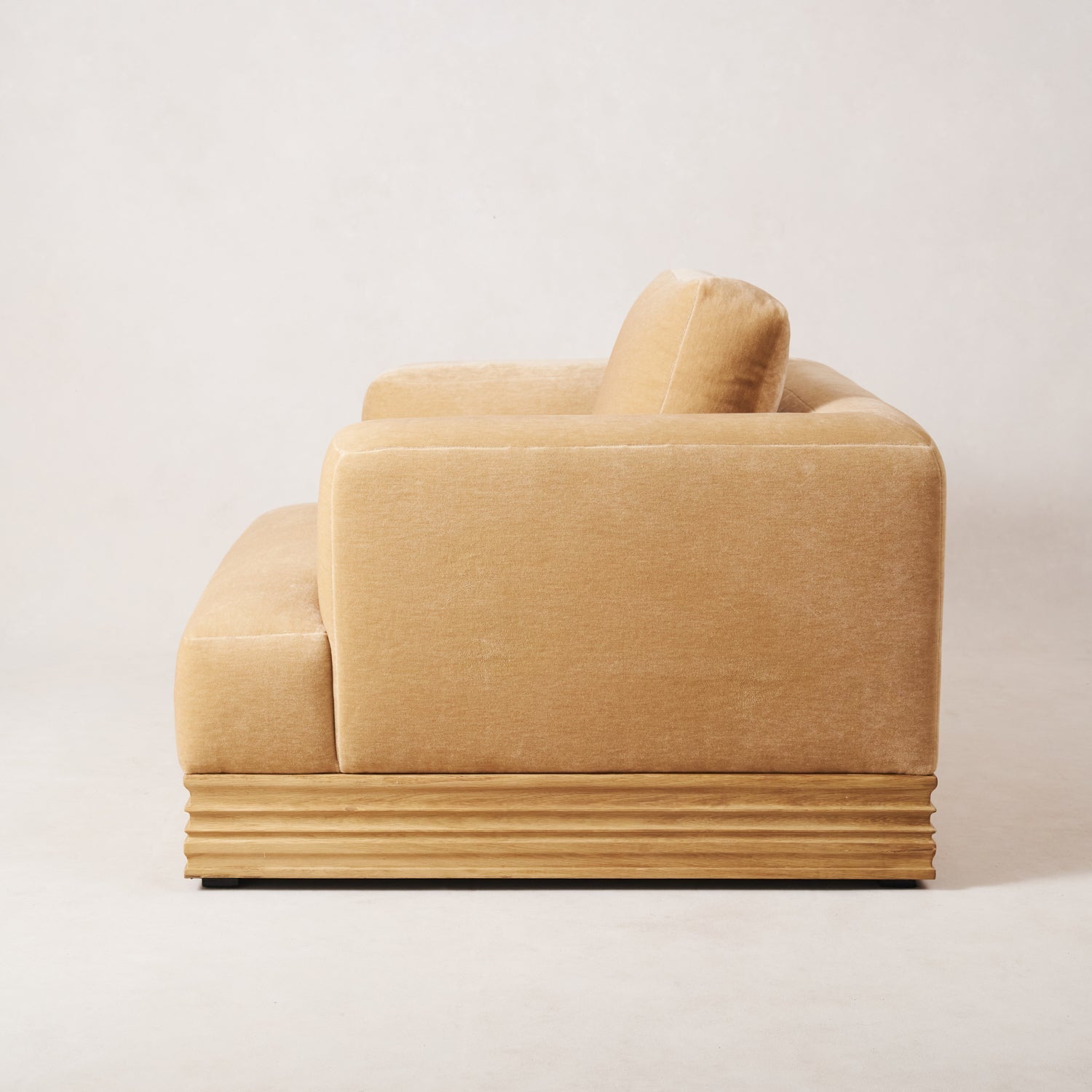 Palazzo Armchair