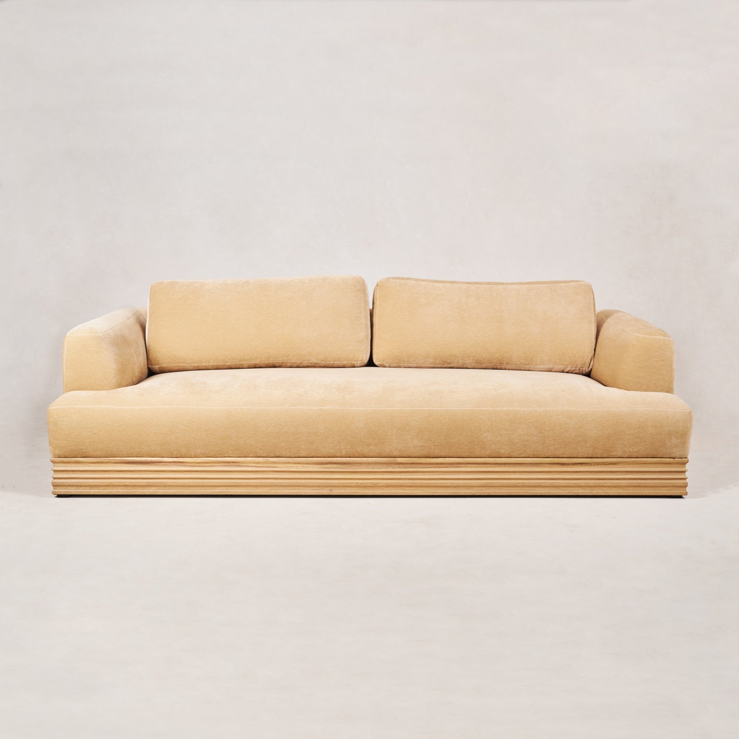 Palazzo Sofa - Nude