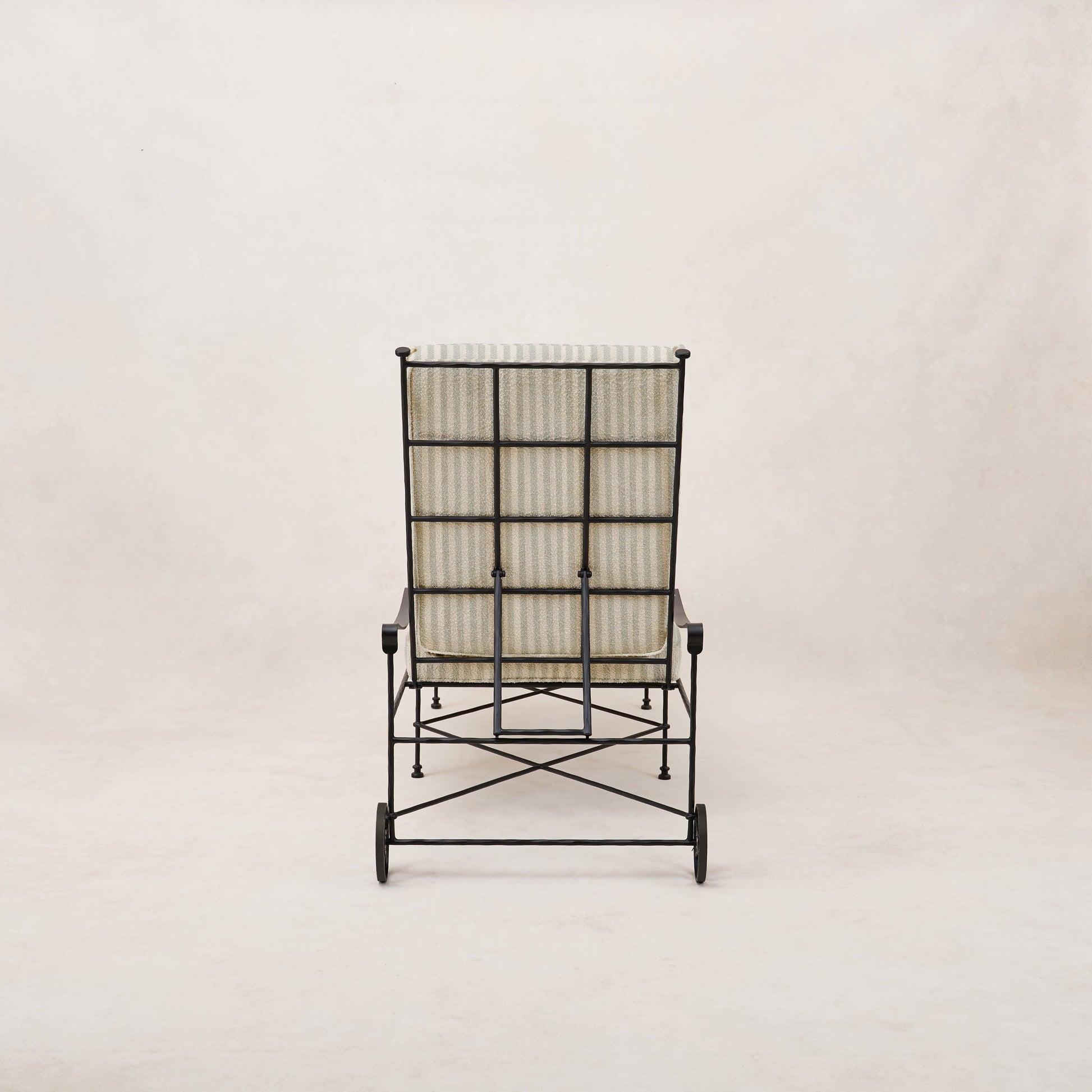 Provence Outdoor Chaise Lounge - Mist Striped