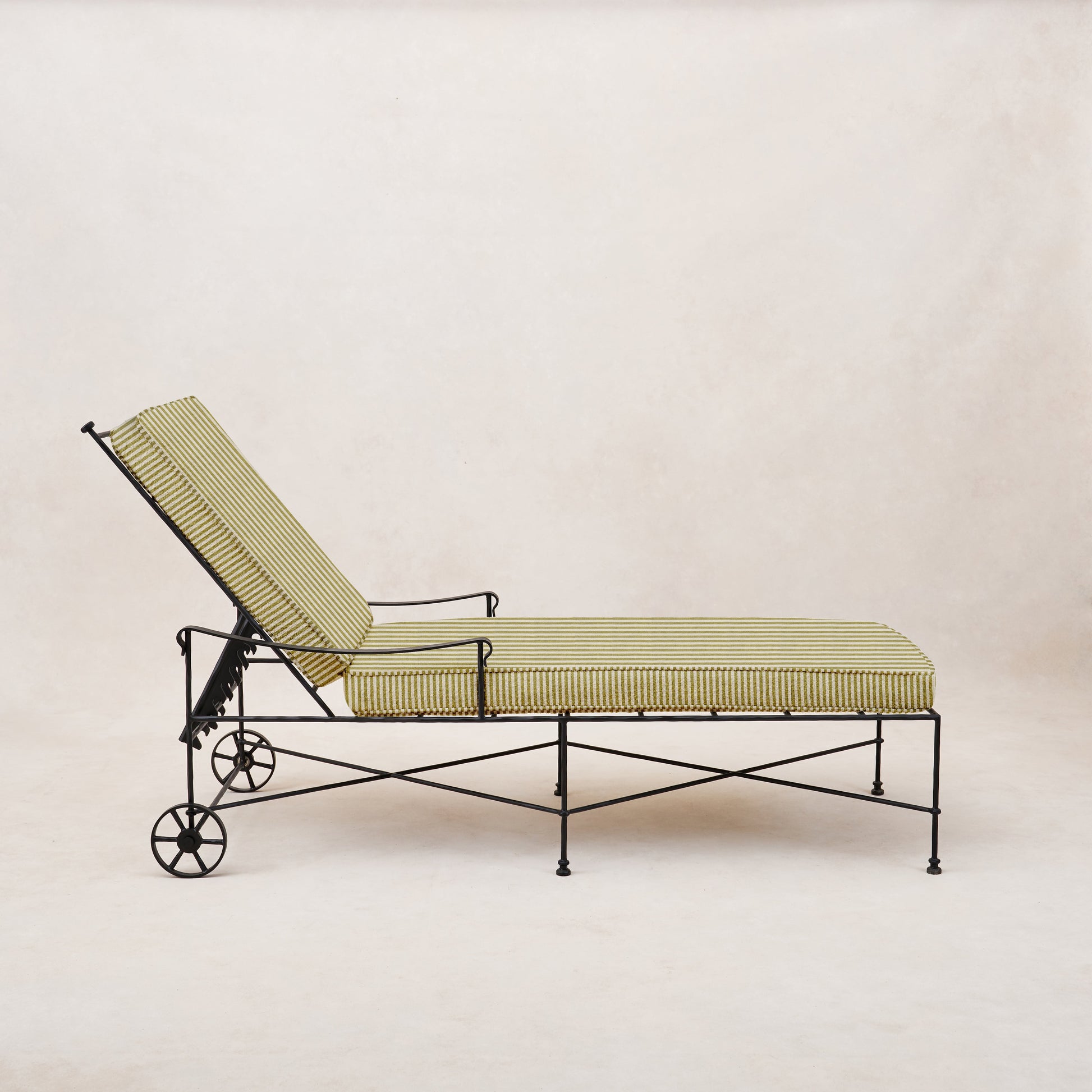 Provence Outdoor Chaise Lounge - Olive Striped