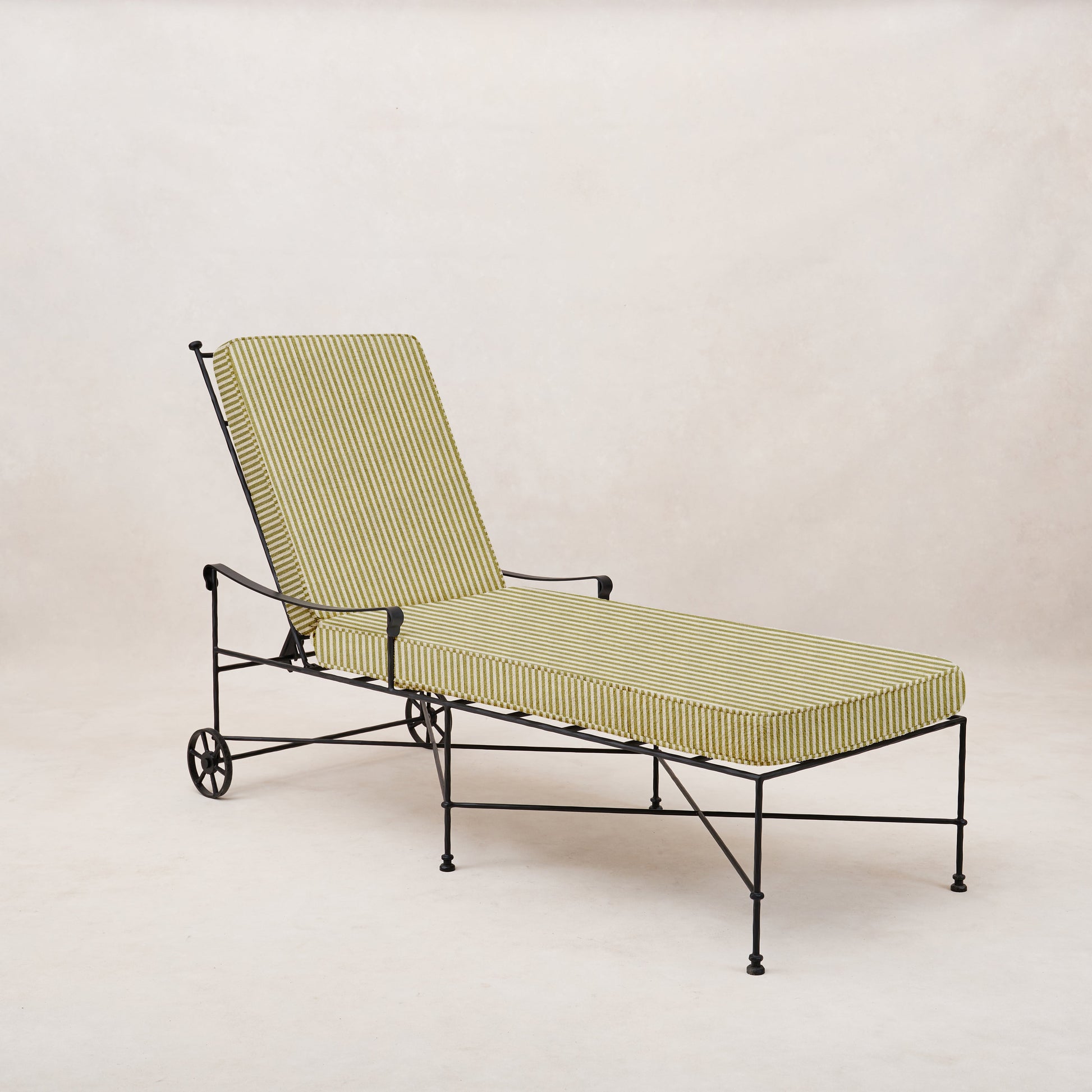 Provence Outdoor Chaise Lounge - Olive Striped
